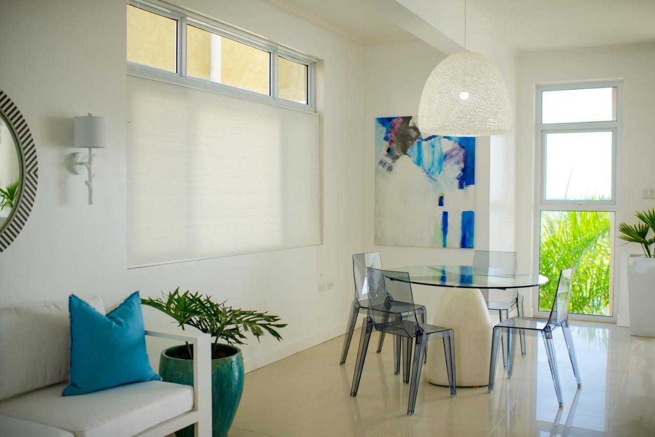 Whispering Seas Oceanfront Suite Ocho Rios Exterior photo